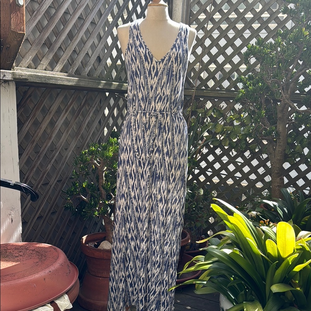 Soft JOIE Blue & White Sleeveless Maxi Dress. Ikat print. Pima cotton Small EUC